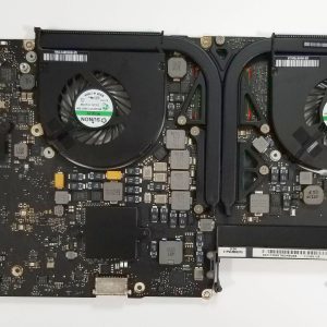 MacBook Pro 17 A1297 2011 i7 2.3GHz Logic Board GPU 6750M 1GB 820-2914-A