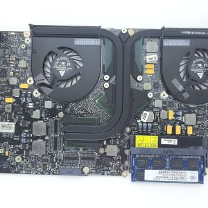Apple MacBook Pro 17" 2009 820-2610 A1297 C2D 3.06GHz RAM 8GB Logic Board TESTED