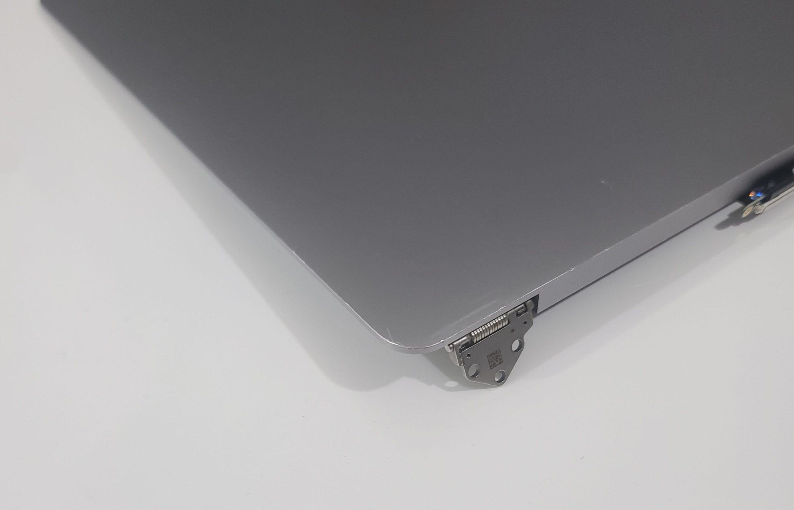 Original MacBook Pro A2141 2019 16" OEM LCD Screen Assembly Space Gray Grd C - Image 8