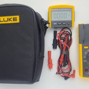 Fluke 233 Remote Display True RMS Multimeter with Fluke Case/Leads