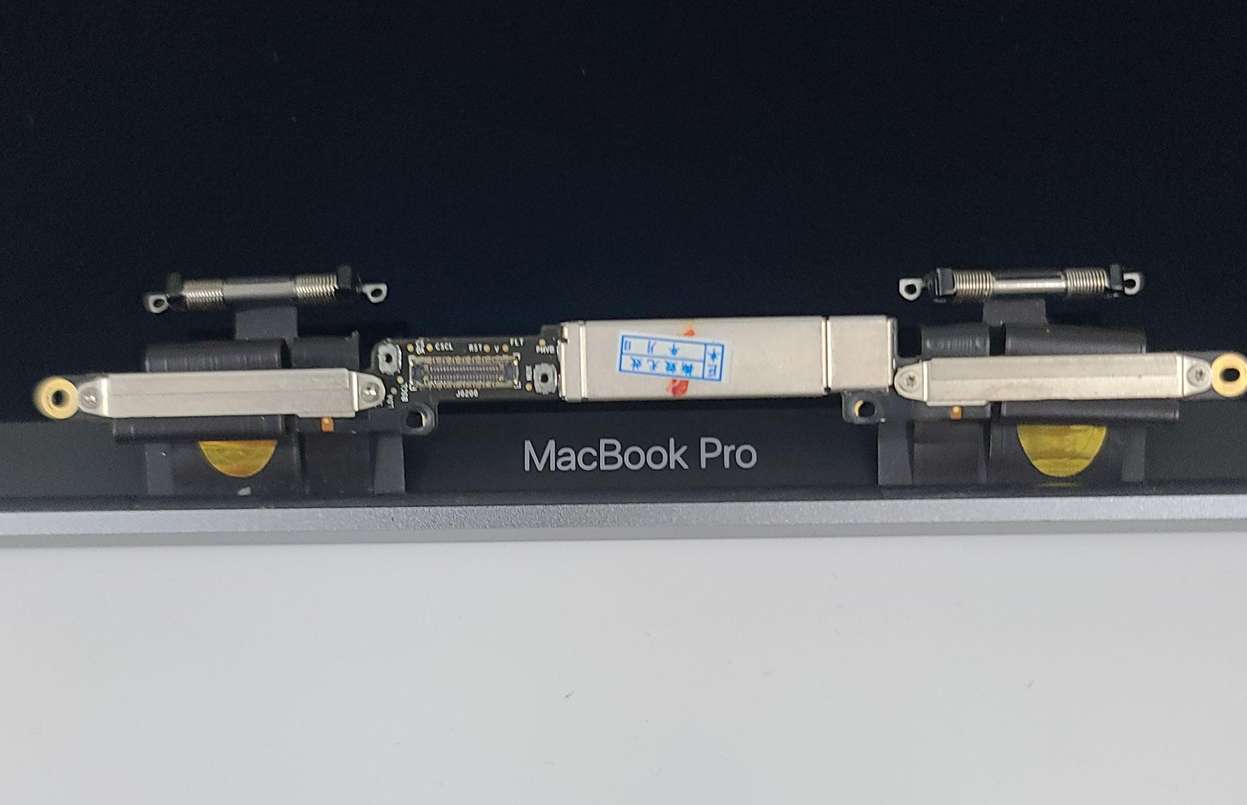 MacBook Pro A1989 A2159 A2289 A2251 Gray LCD Screen Assembly - Image 3