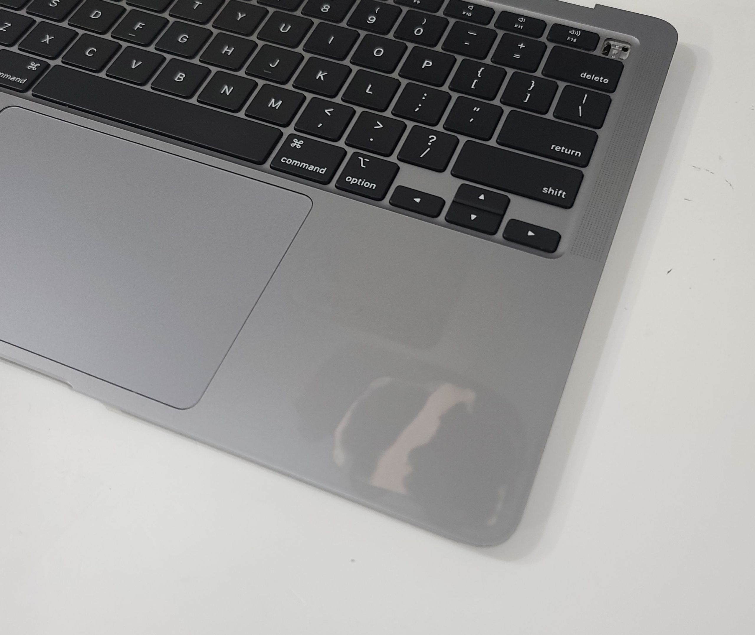 MacBook Air 13 A2179 Gray Top Case Keyboard Touchpad Battery 90% & more - Image 4