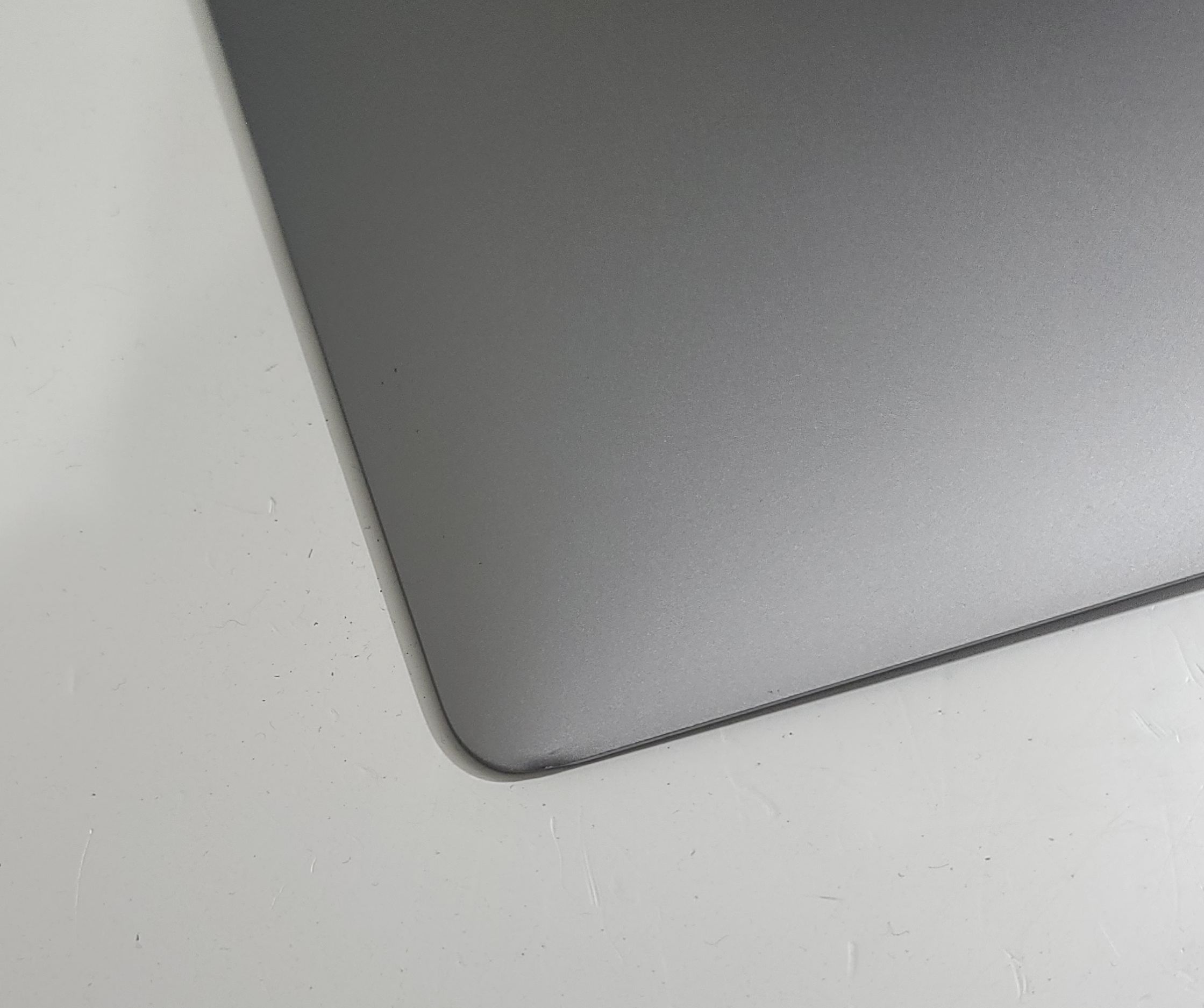 OEM MacBook Air 13" A1932 A2179 Gray LCD Screen Display Assembly - Image 3