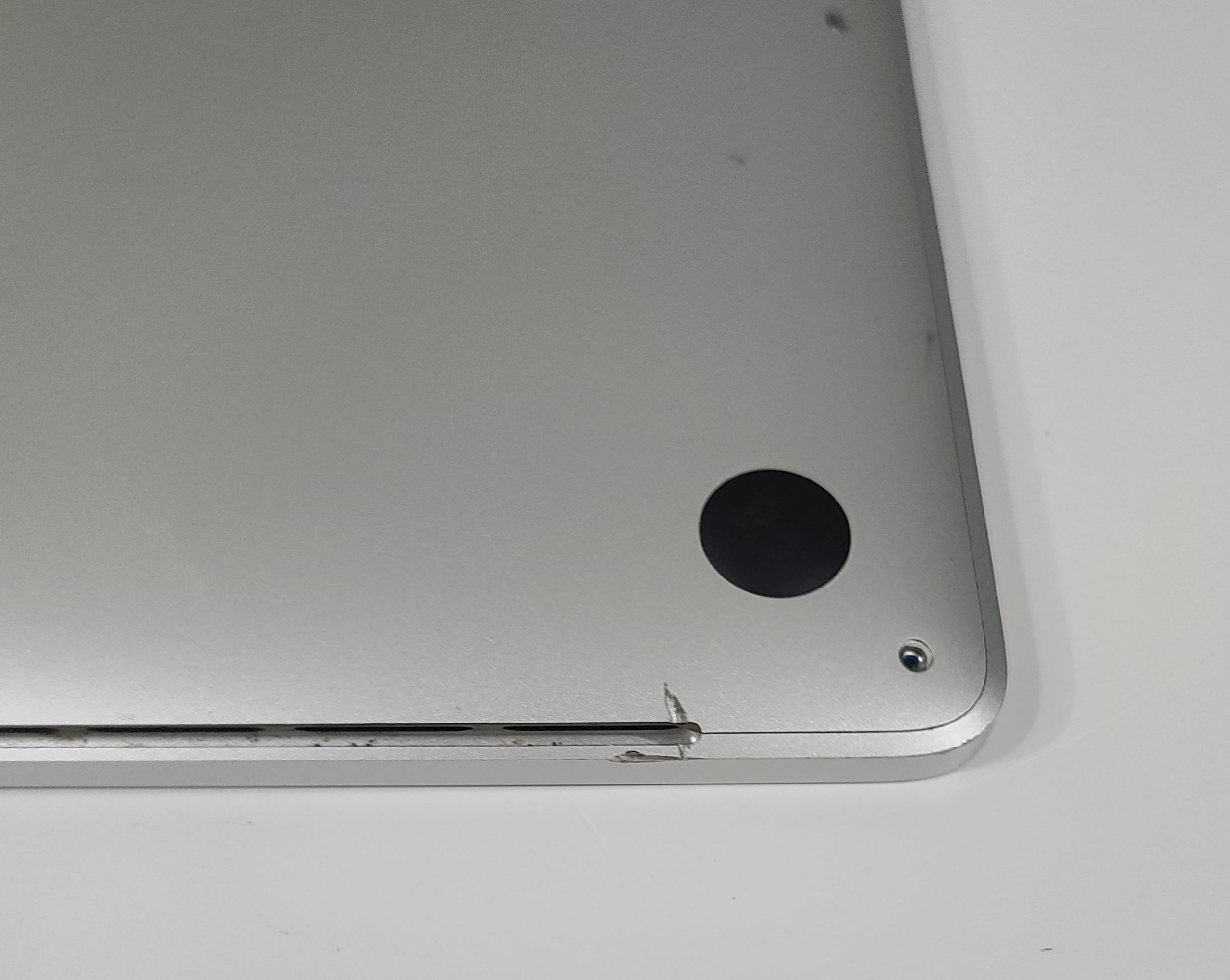 Grd B- MacBook Pro A2251 Silver Top Case Keyboard Touchpad Battery 92% - Image 4