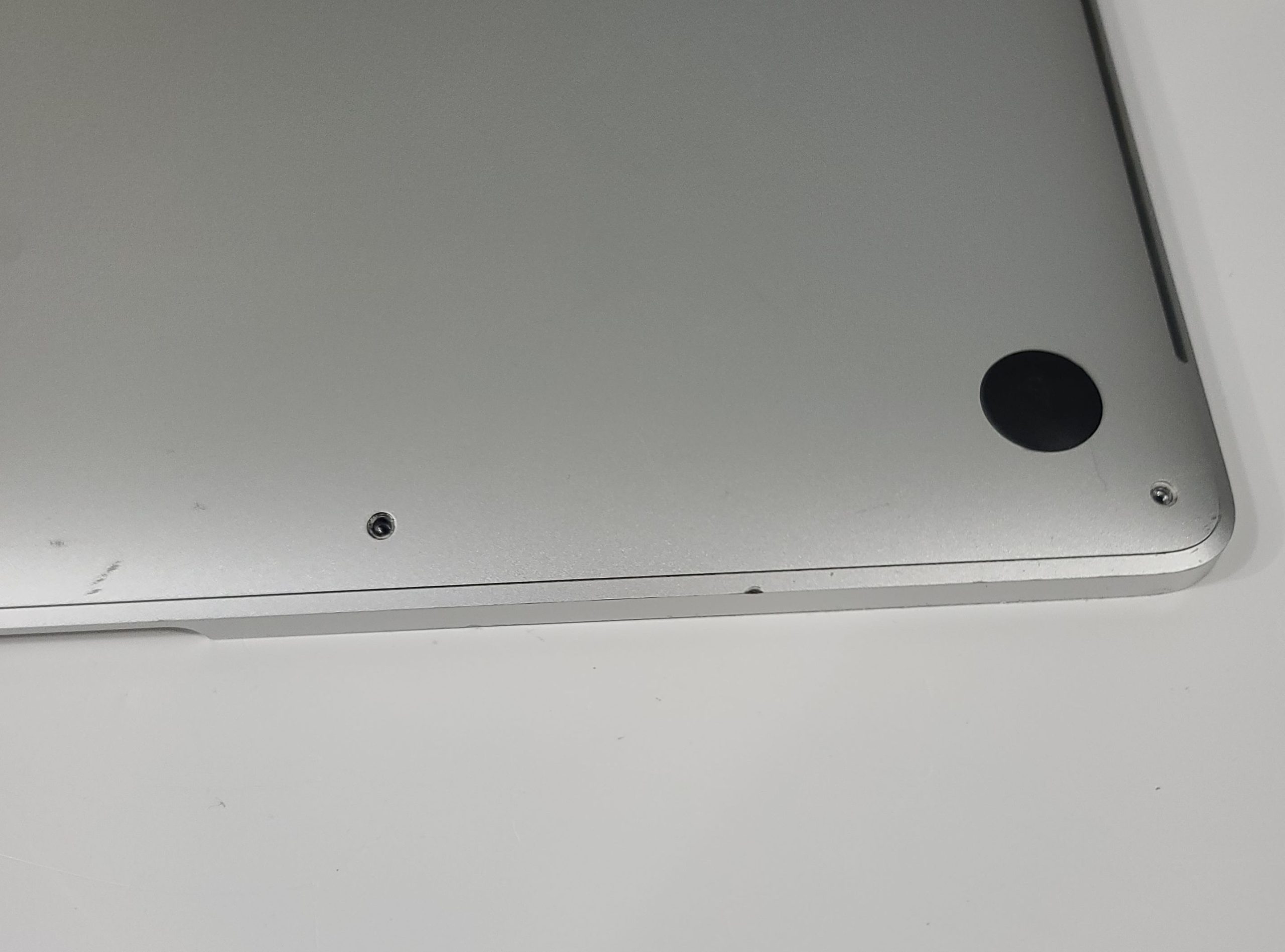 Grd B- MacBook Pro A2251 Silver Top Case Keyboard Touchpad Battery 92% - Image 2