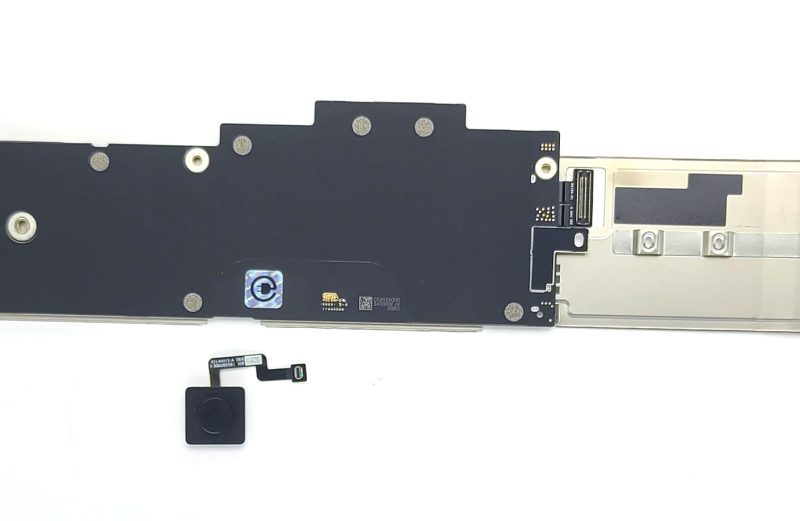 MacBook Air 13 A3240 2025 Logic Board M4 16GB RAM 256GB + TouchID | 820-03597-A