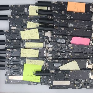 Lot of 16 MacBook Pro 2013-2015 A1502  Logic Board 820-4924-A AS IS